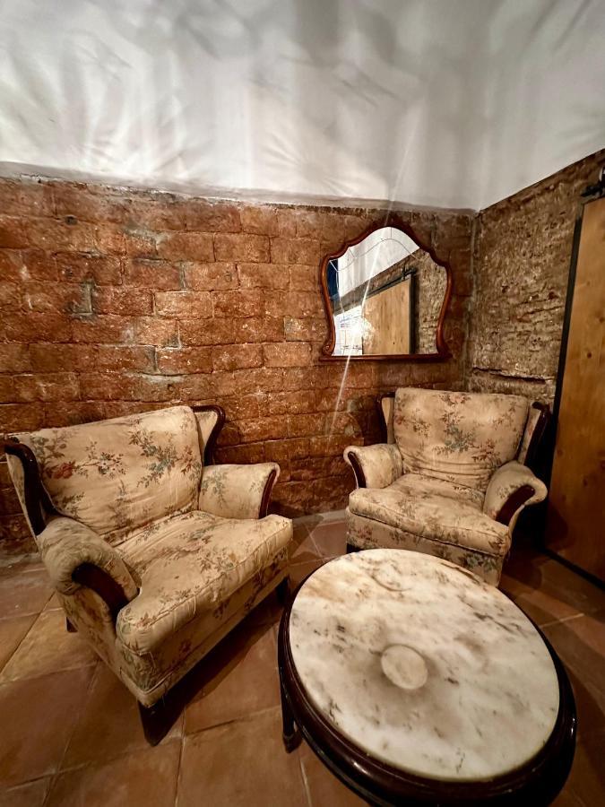 برشلونة Artistic Central Apartment المظهر الخارجي الصورة